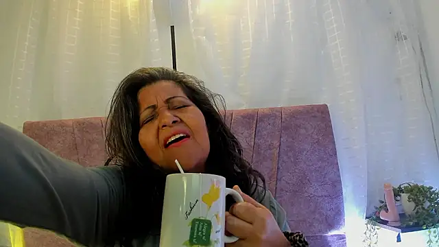 Victoriaa Anderson online show from 03/09/26, 01:15