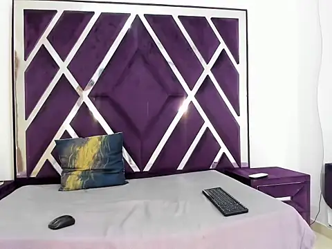 ninaasm online show from 01/15/26, 12:54