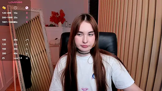 Snapshot of _cutie__angel_ chatting on 11/11/25, 09:42 cutie angel online show from 11/11/25, 09:42