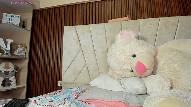 AMARA BRUNET online show from 01/16/26, 01:15