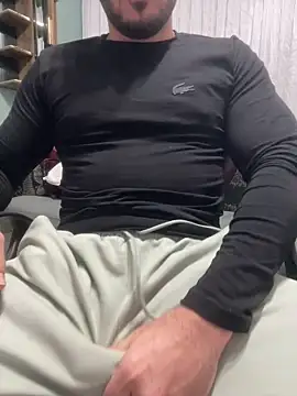 DARK0924 online show from 12/17/25, 11:00