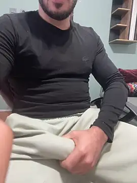 DARK0924 online show from 12/22/25, 10:07