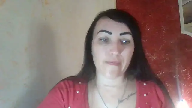 ArianaXFresh online show from 11/12/25, 08:15