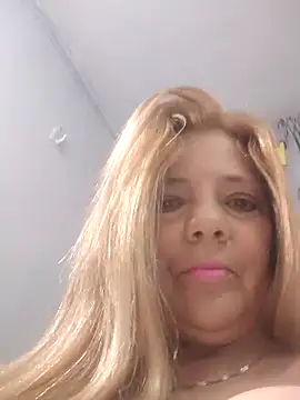 karlaanqui1 online show from 02/02/26, 11:31