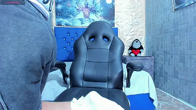 Snapshot of ElanGiraldo chatting on 05/06/26, 11:54 ElanGiraldo online show from 05/06/26, 11:54