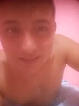 Snapshot of Pedro_0327 chatting on 11/10/25, 01:15 Pedro 0327 online show from 11/10/25, 01:15