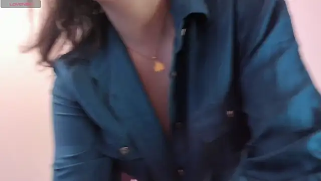 carolinegrayy online show from 11/15/25, 11:29