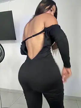 EmmiiGlow online show from 03/17/26, 10:13