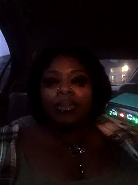 Dusaa  online show from 12/13/25, 09:42