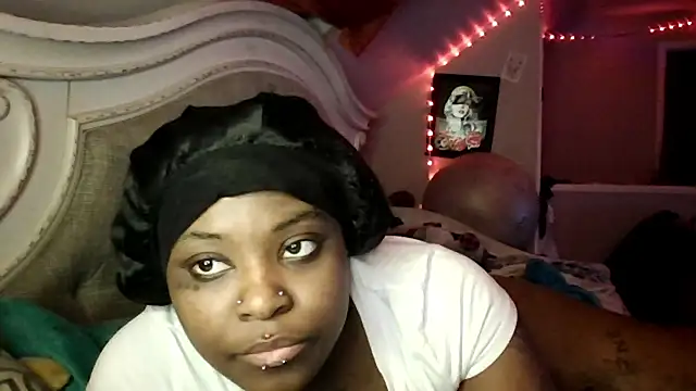 Snapshot of Dusaa_ chatting on 01/16/26, 12:14 Dusaa online show from 01/16/26, 12:14