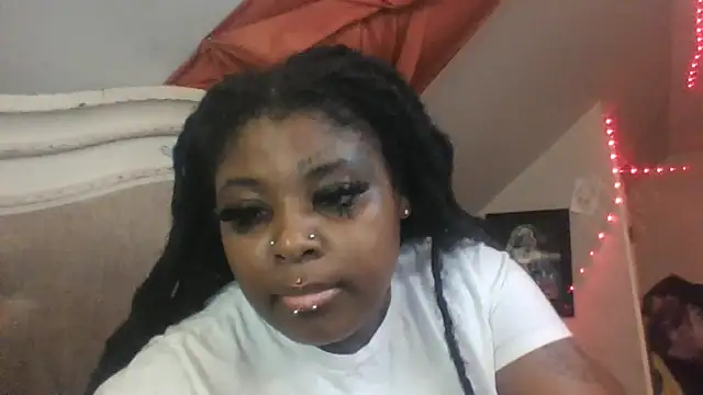 Snapshot of Dusaa_ chatting on 05/24/26, 03:55 Dusaa online show from 05/24/26, 03:55