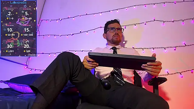 Prince1 dark online show from 12/14/25, 05:24