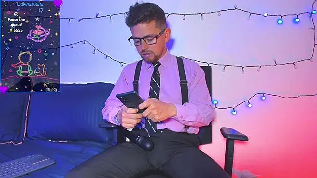 Prince1 dark online show from 12/19/25, 04:19