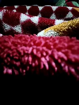 Snapshot of Amanxx01 chatting on 12/15/25, 07:40 Amanxx01 online show from 12/15/25, 07:40