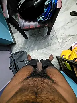 Snapshot of tj2000mano chatting on 11/16/25, 05:57 tj2000mano online show from 11/16/25, 05:57