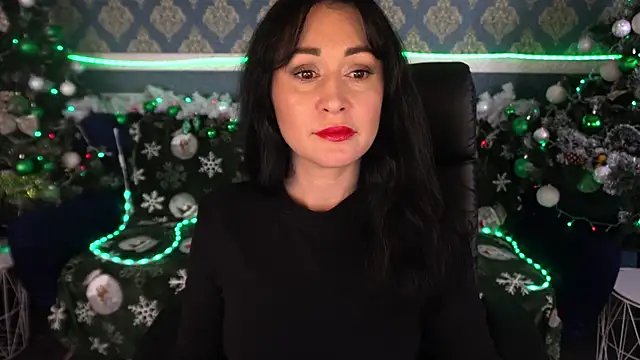 CarolinaaFoxyyy online show from 12/17/25, 01:50