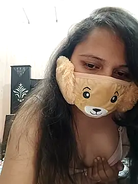 Kamna Hotty online show from 11/24/25, 05:34