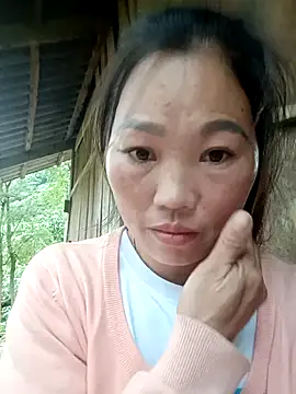 Snapshot of blonde_blg chatting on 11/09/25, 09:07 blonde blg online show from 11/09/25, 09:07