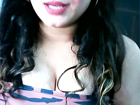 shreya saxena 01 online show from 11/26/25, 06:58