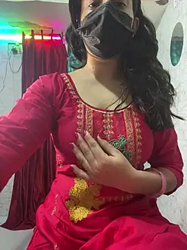 Snapshot of Red_Queen_11 chatting on 01/13/26, 06:46 Red Queen 11 online show from 01/13/26, 06:46