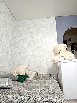 URALS-BOOBS online show from 12/17/25, 08:15