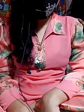 HotGirl23231 online show from 04/06/26, 06:20