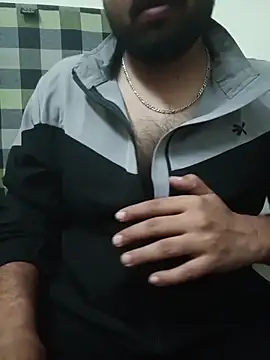 MrToxxic online show from 11/18/25, 05:28