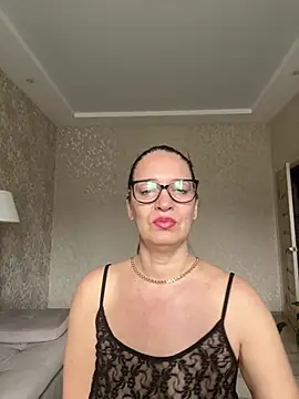 Milana8263 online show from 03/27/26, 09:42