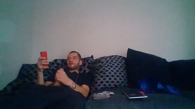Kinkycouple142 online show from 06/12/26, 06:40