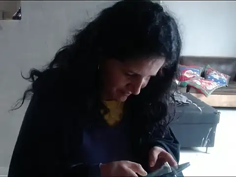 Snapshot of Sra_Angelina chatting on 12/05/25, 07:10 Sra Angelina online show from 12/05/25, 07:10