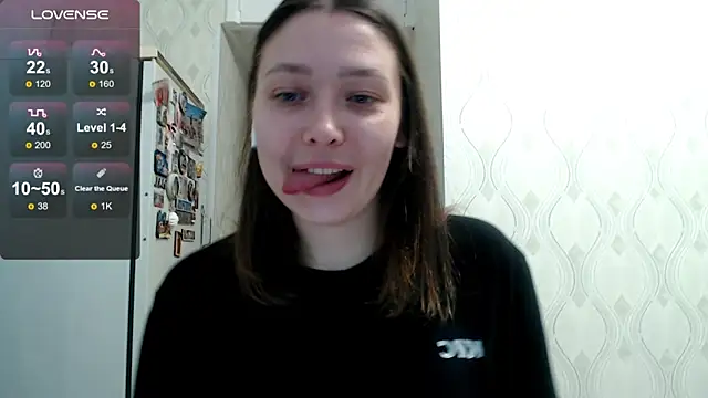 Snapshot of your__gena chatting on 05/31/26, 04:47 your gena online show from 05/31/26, 04:47
