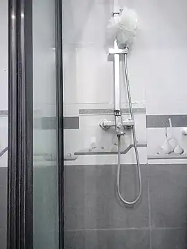   Anna    online show from 11/22/25, 11:48