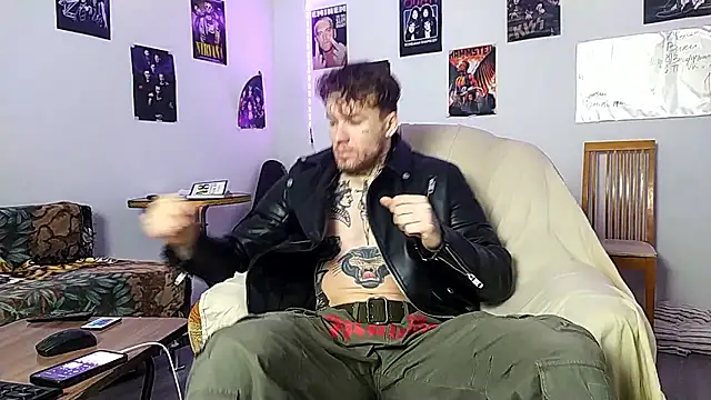 Huntall77 online show from 01/19/26, 05:11