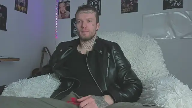 Huntall77 online show from 03/28/26, 04:45