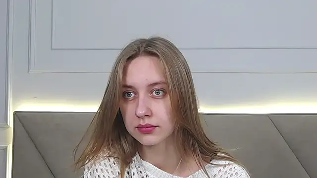 RachaelCute online show from 11/14/25, 04:22