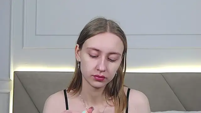 RachaelCute online show from 11/16/25, 04:29