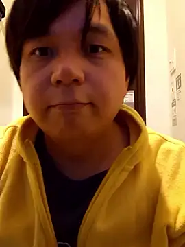 Snapshot of yu-yu28 chatting on 11/17/25, 06:14 yu-yu28 online show from 11/17/25, 06:14