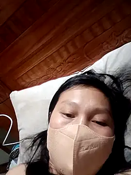 Snapshot of Mia-567 chatting on 11/11/25, 06:57 Mia-567 online show from 11/11/25, 06:57