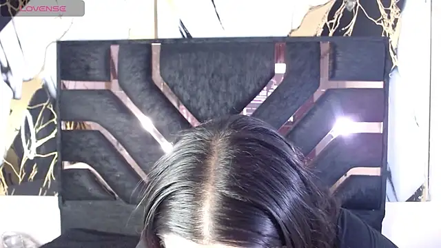 tael novacs online show from 01/15/26, 04:28