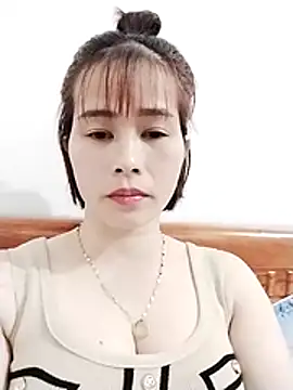 Snapshot of Swan-white123 chatting on 12/04/25, 01:09 Swan-white123 online show from 12/04/25, 01:09