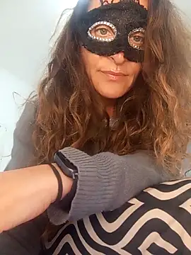 Giorgia13 online show from 11/23/25, 05:13