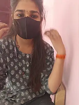 Iamyourdarling online show from 11/18/25, 06:07