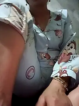 vangkt-cute online show from 04/01/26, 11:55