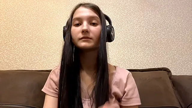 AurorAurora online show from 12/02/25, 09:14