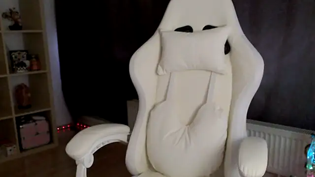 MissyDior8 online show from 01/07/26, 07:44