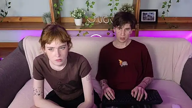 Danny loves Mary online show from 05/29/26, 03:37