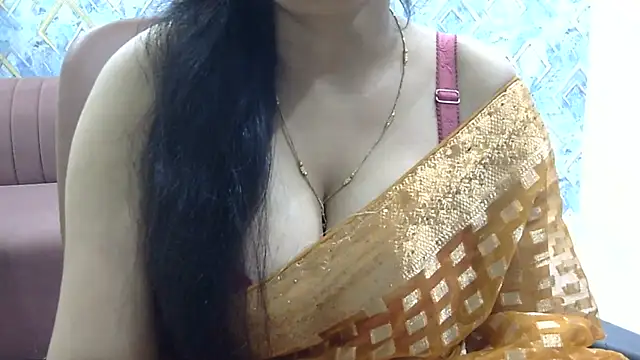 Snapshot of Zoya-sexy chatting on 06/18/26, 06:12 Zoya-sexy online show from 06/18/26, 06:12