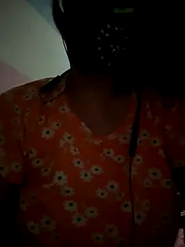 Snapshot of Saguphtah_Chattergy_22 chatting on 11/17/25, 11:38 Saguphtah Chattergy 22 online show from 11/17/25, 11:38