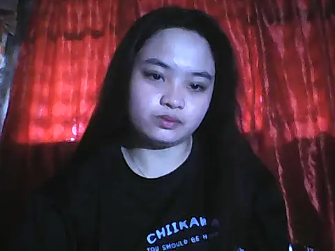 pinayyours18 online show from 01/13/26, 04:29