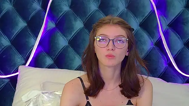 SophiaProve online show from 11/21/25, 03:22